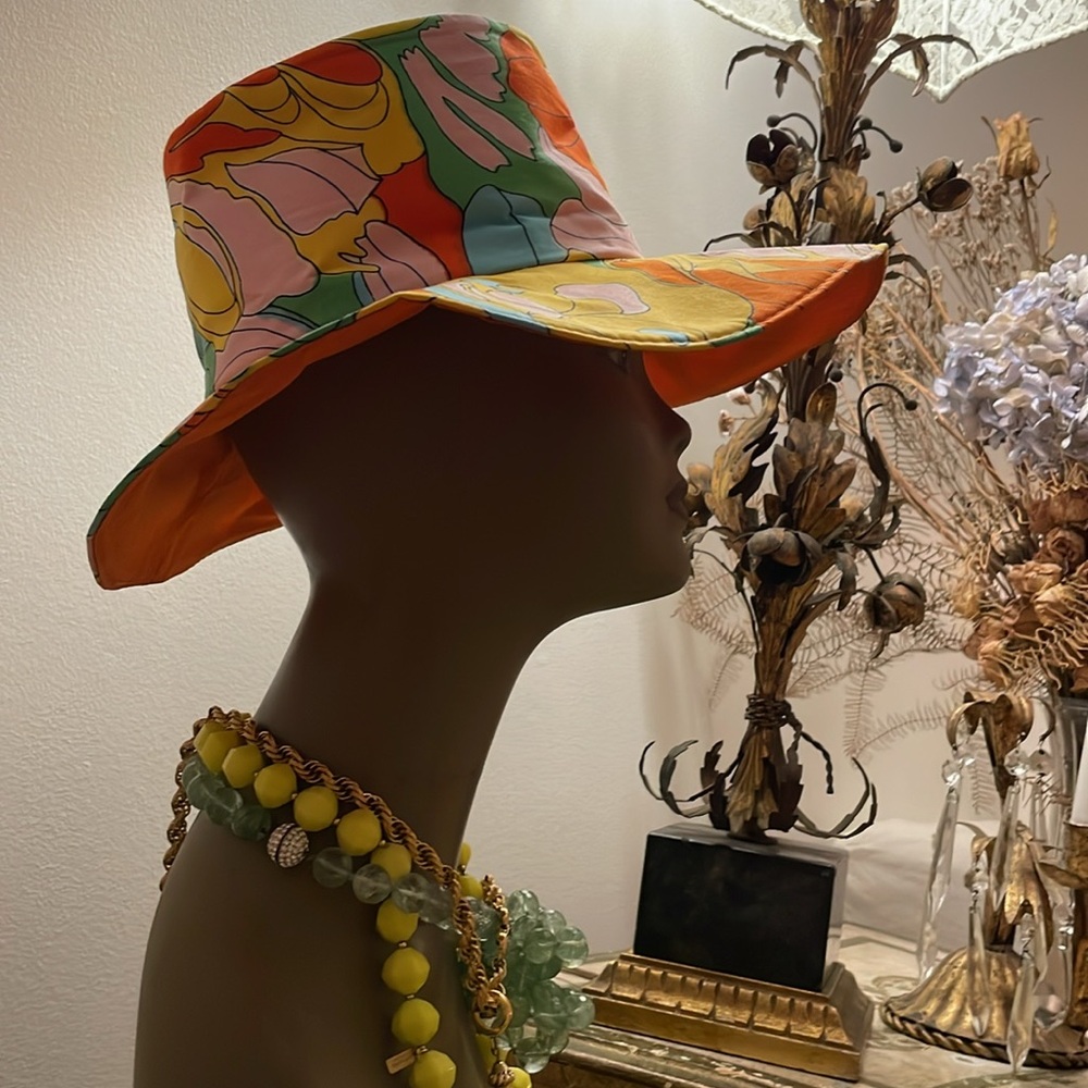 SUNHAT. Vintage mod patterned cotton hat. Made in Japan - Picture 6 of 12